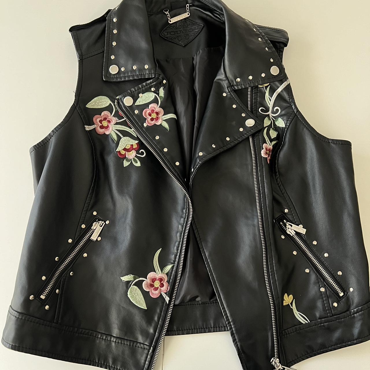 Women’s Avenue Leather Vest