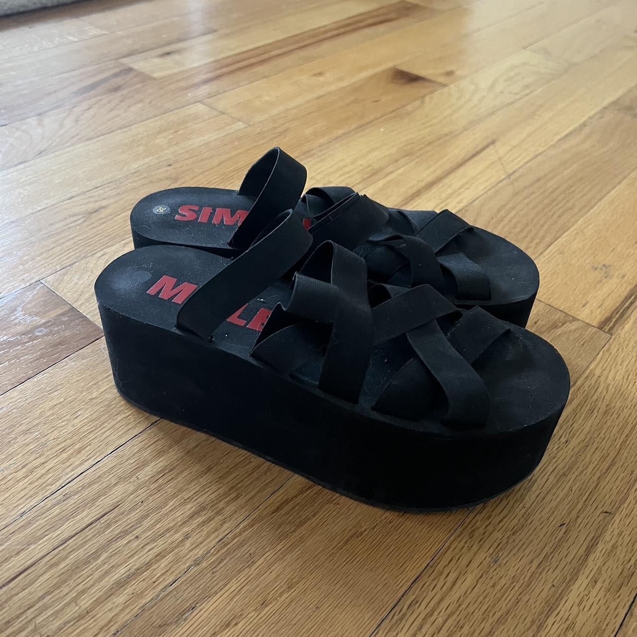 Simon Miller Women's Black Sandals | Depop