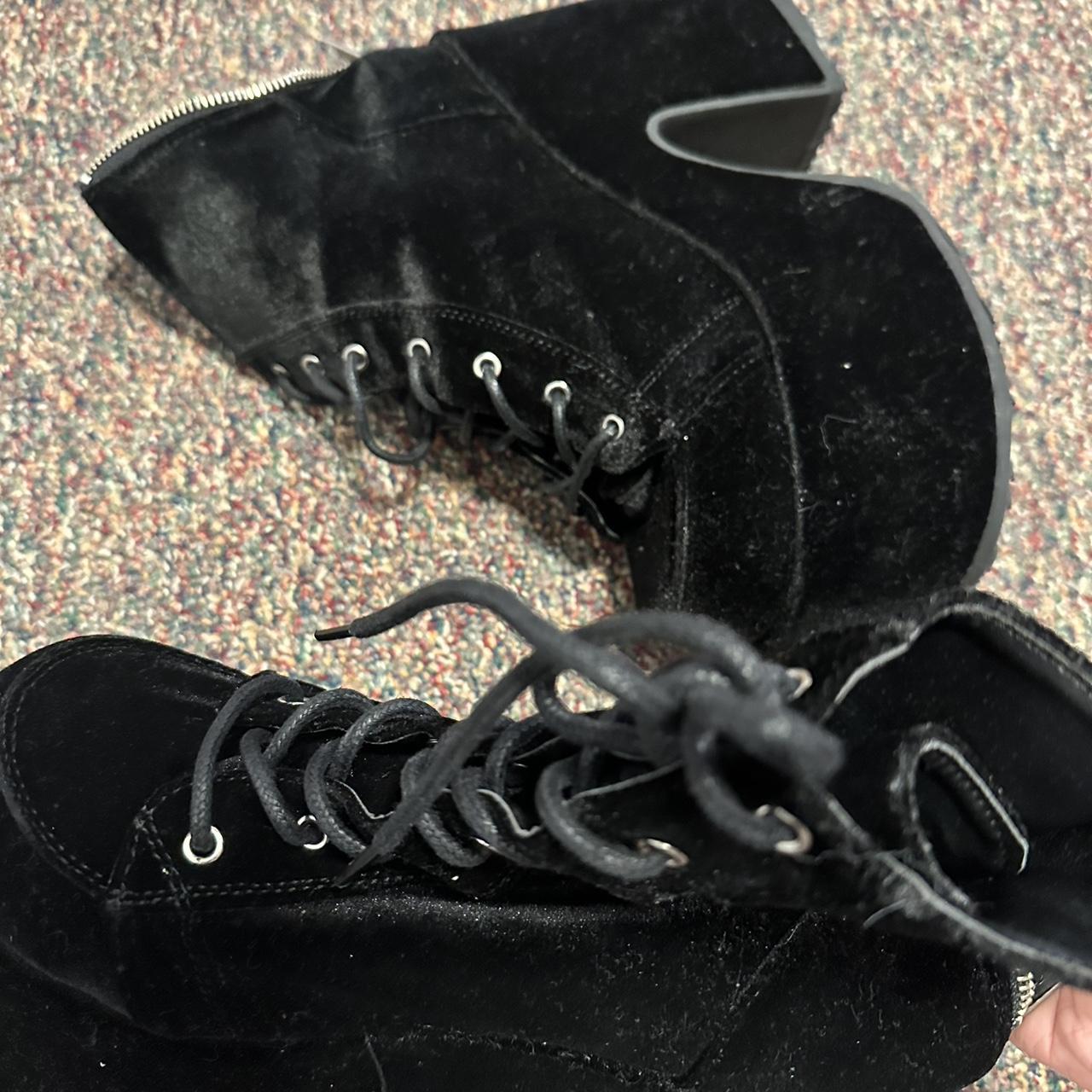 demonia velvet boots