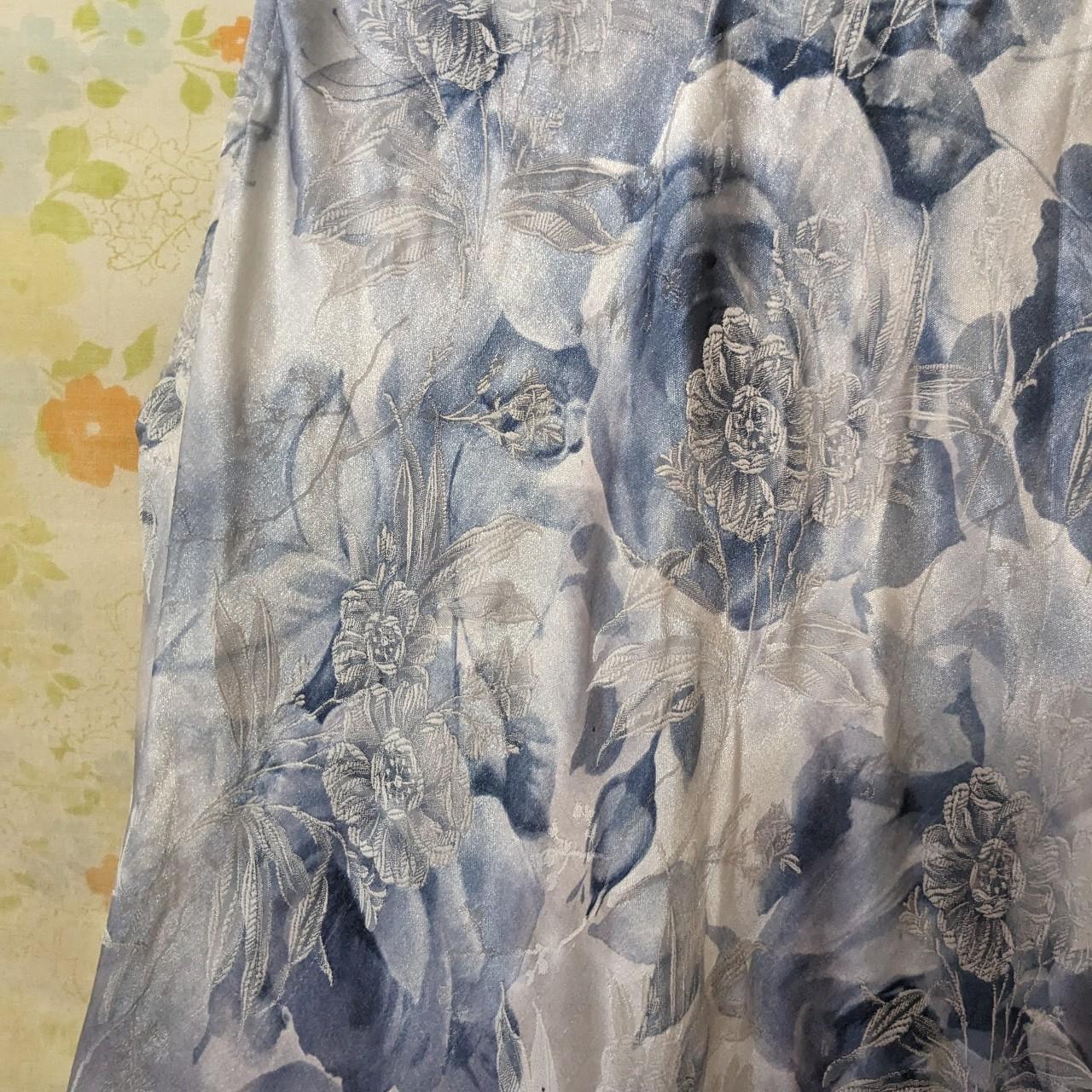 All That Jazz Women's White and Blue Dress (3)