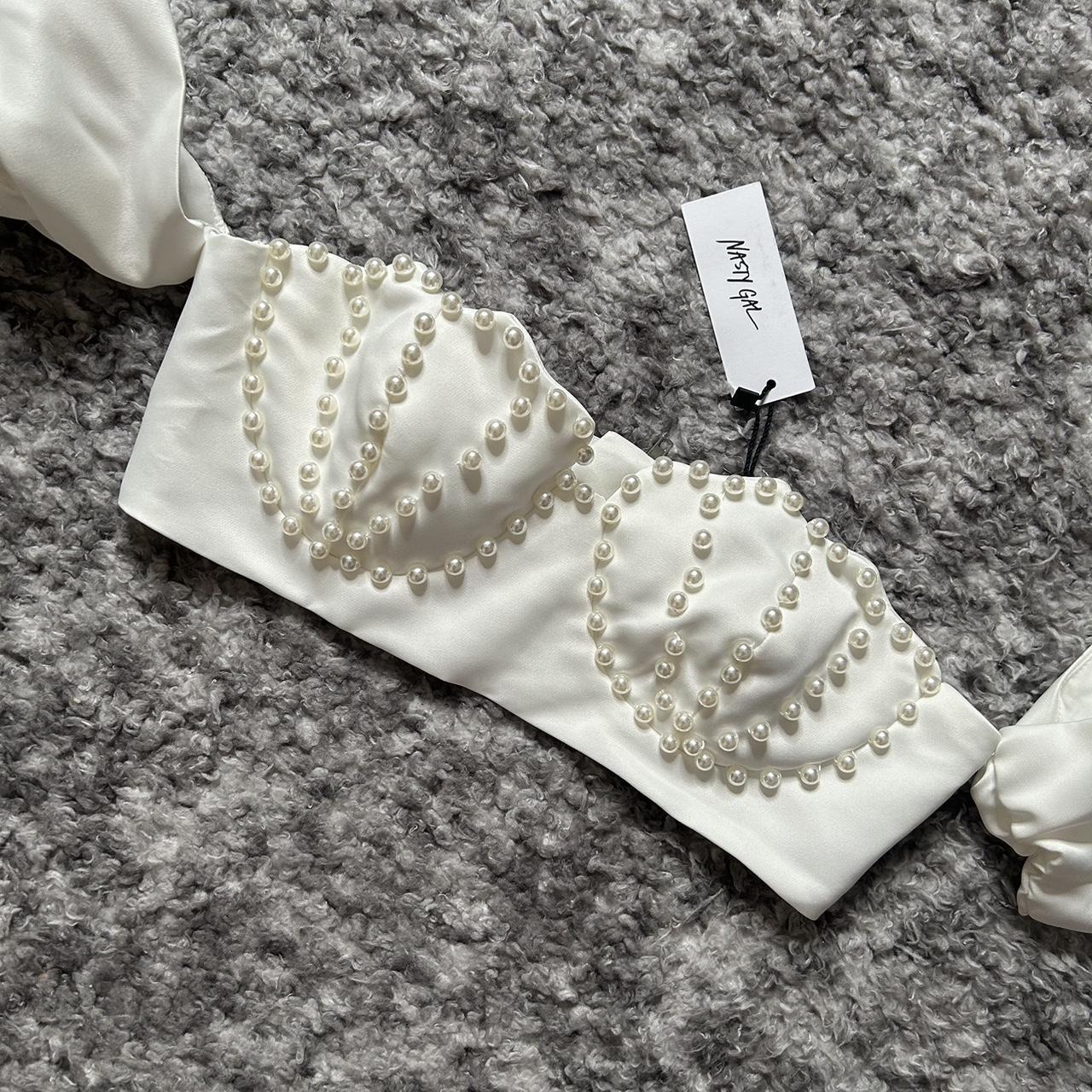item listed by emge_30