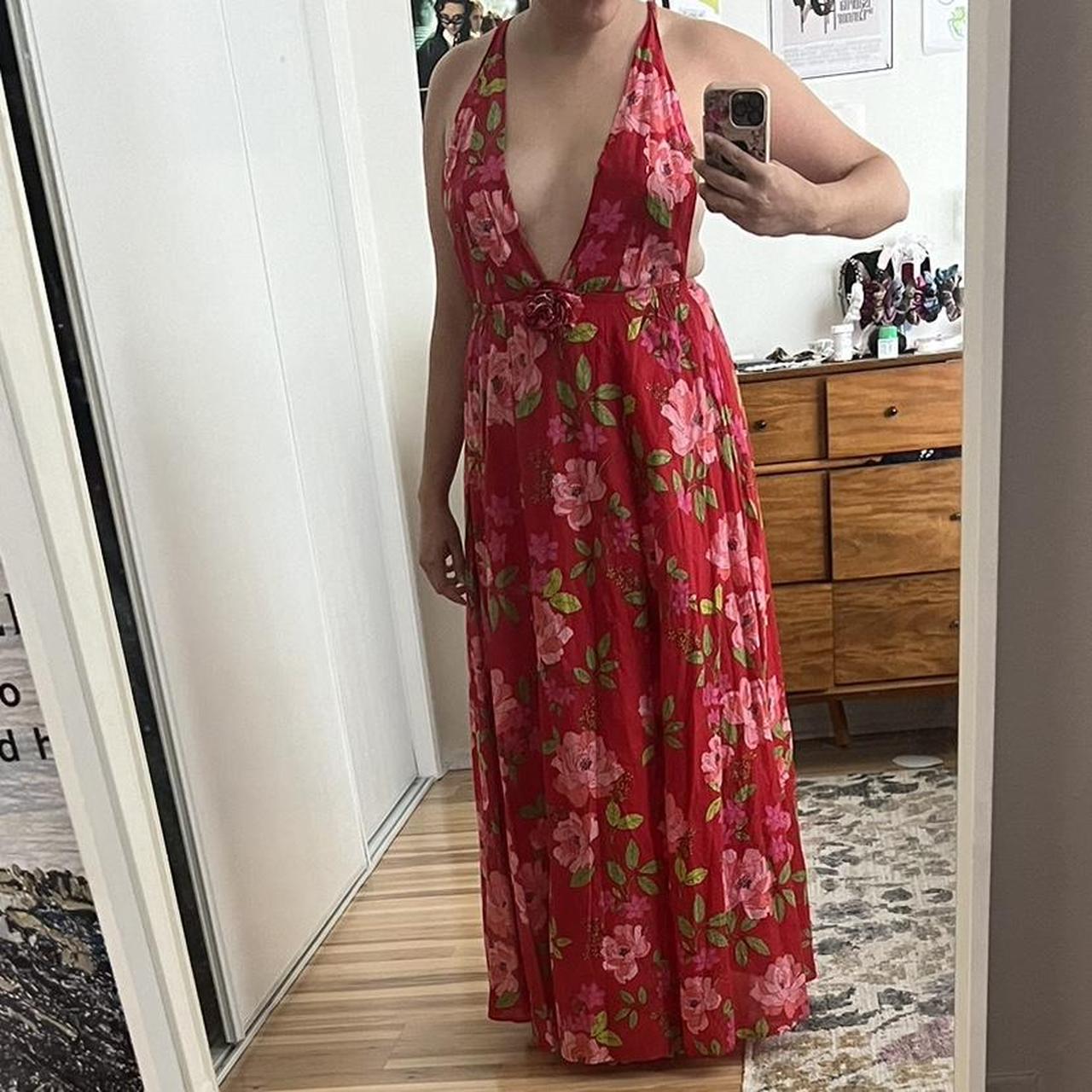 Crew red pink floral deep plunging Depop