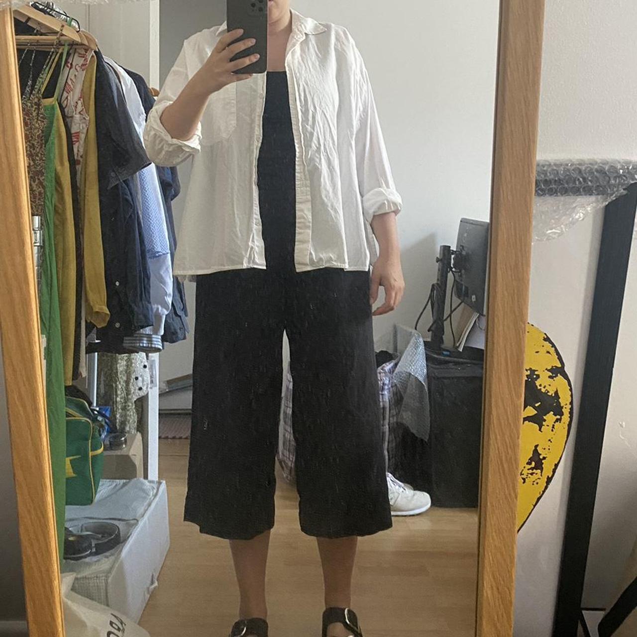 vince women's white t shirt