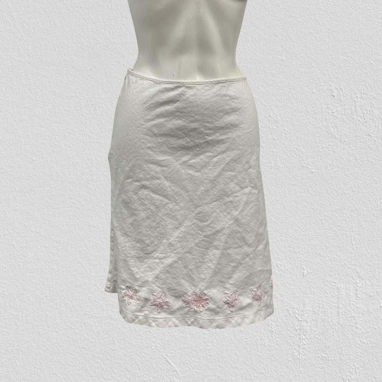 item listed by elydiaroseclothes