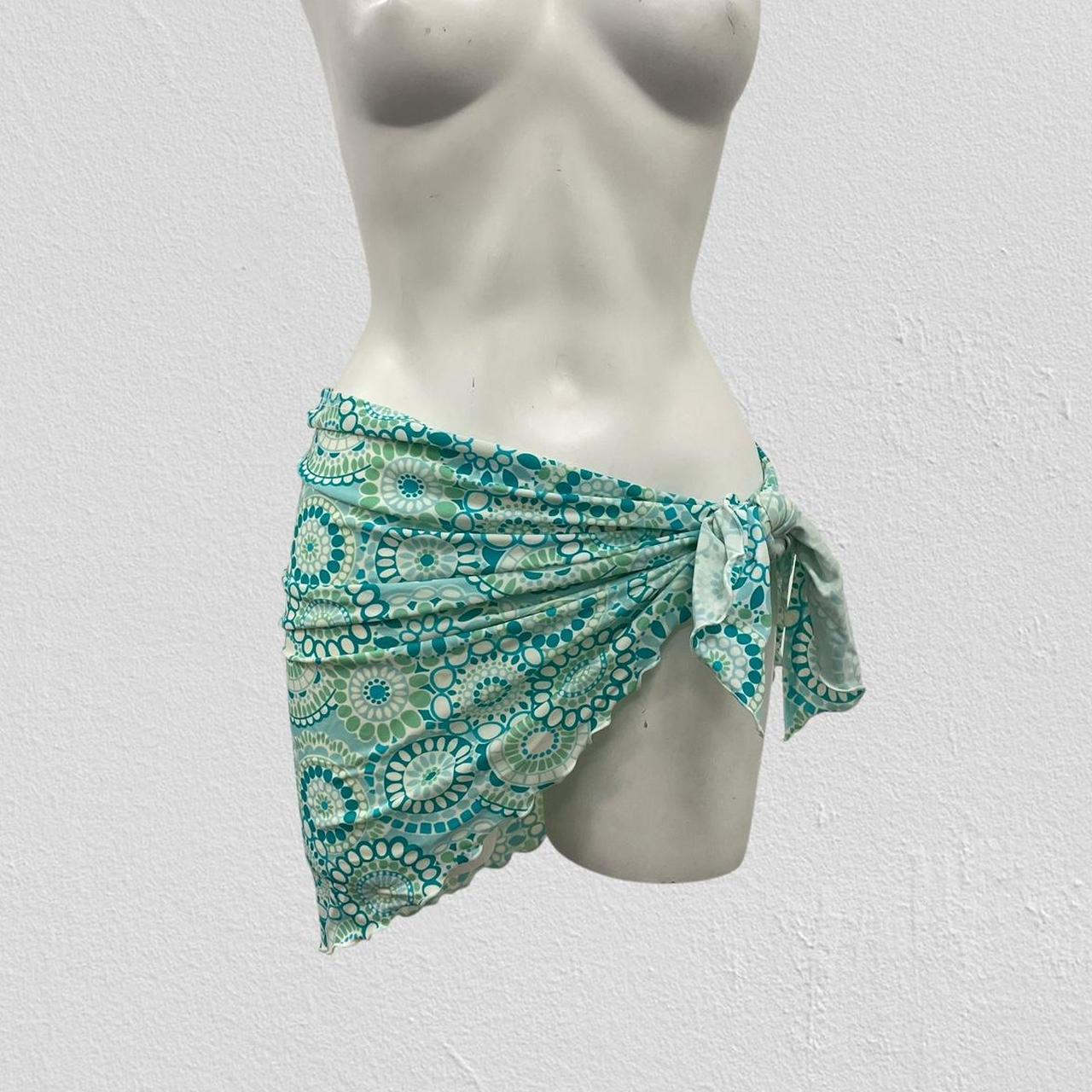 item listed by elydiaroseclothes