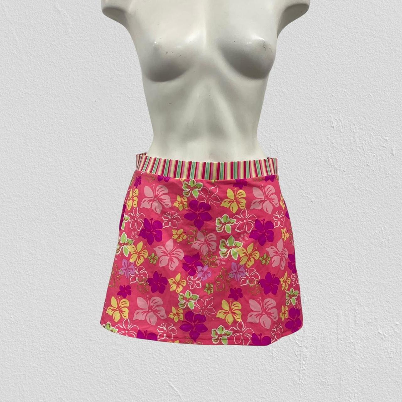 item listed by elydiaroseclothes