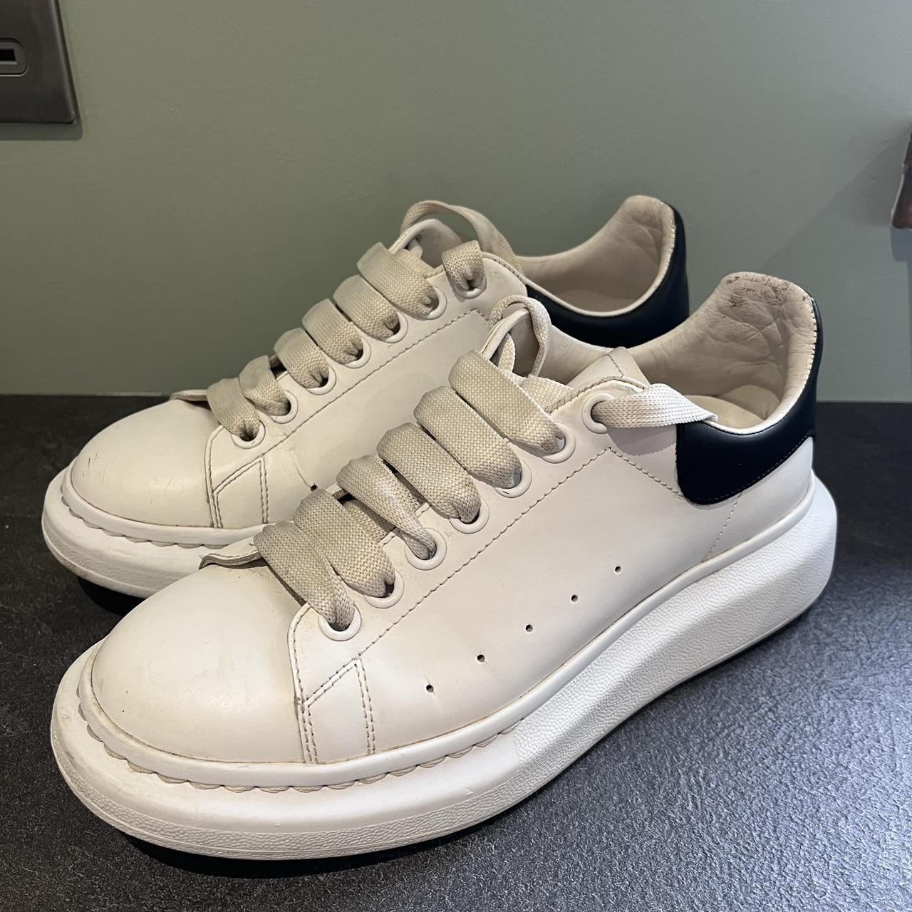 Alexander mcqueen cheap size 6