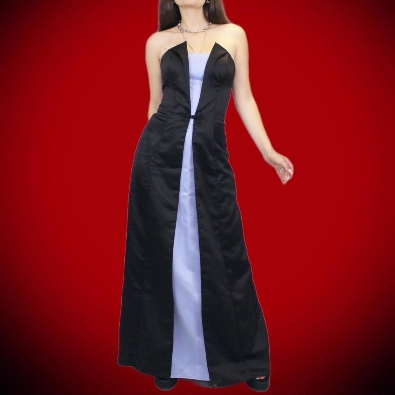 prom gown!👗 Vintage 90s from De Laru by Sheila - Main Image