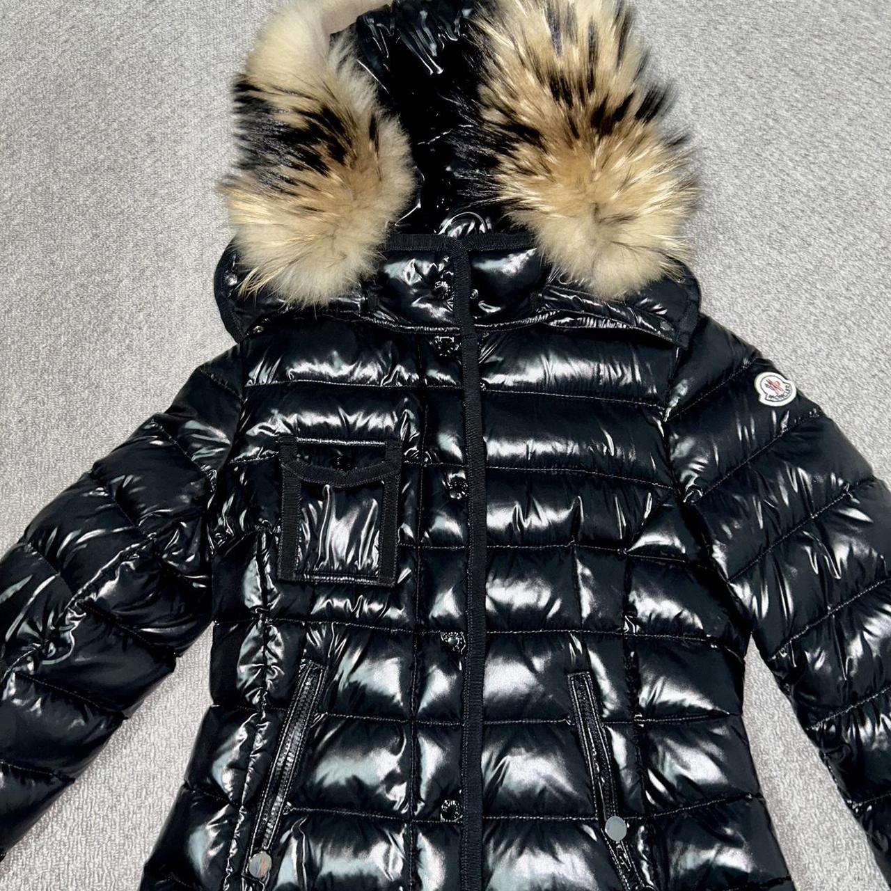 Moncler Women's Black Jacket | Depop