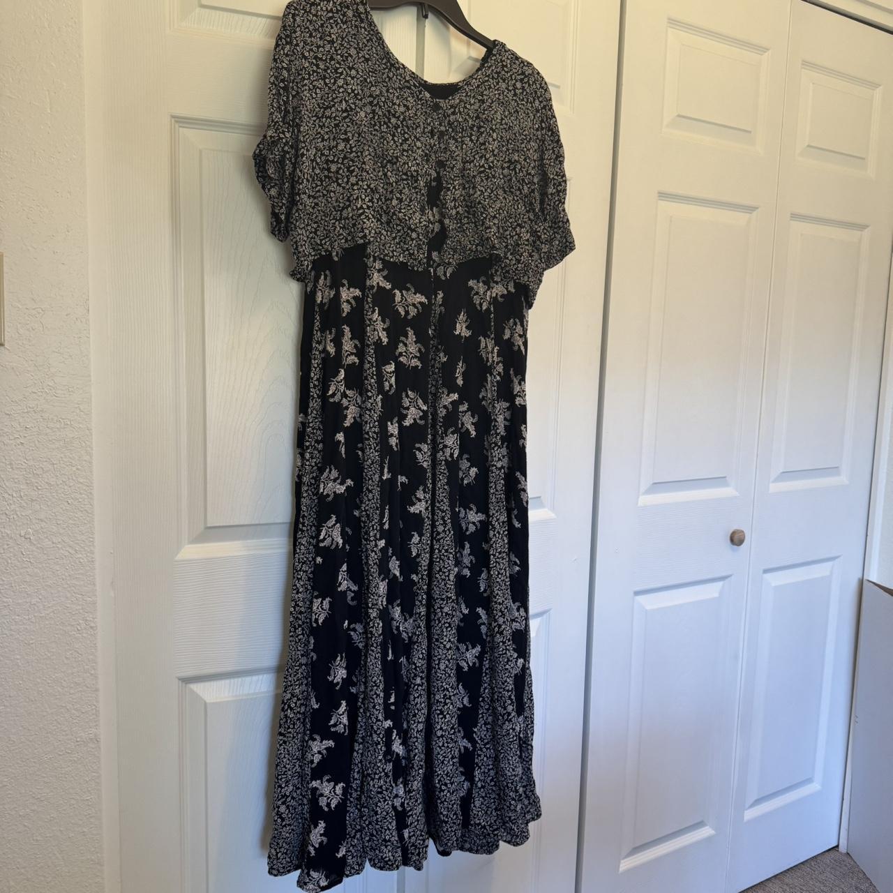 item listed by haileyjmor