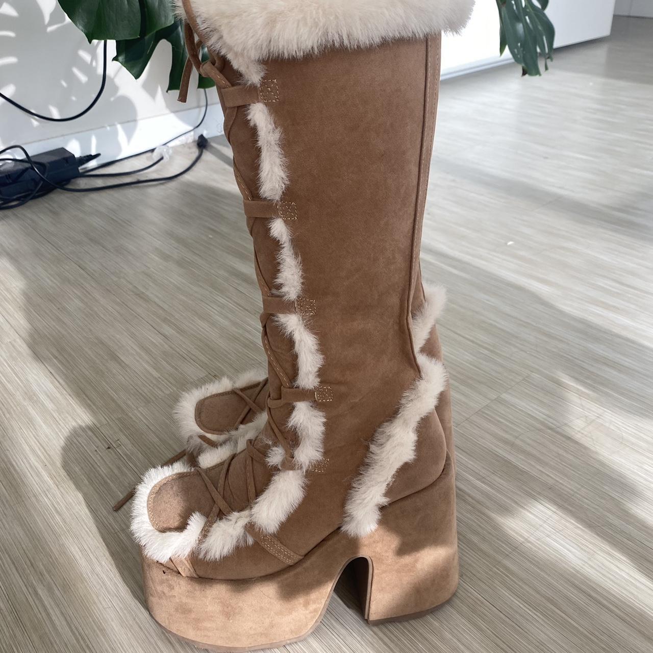 demonia camel tan