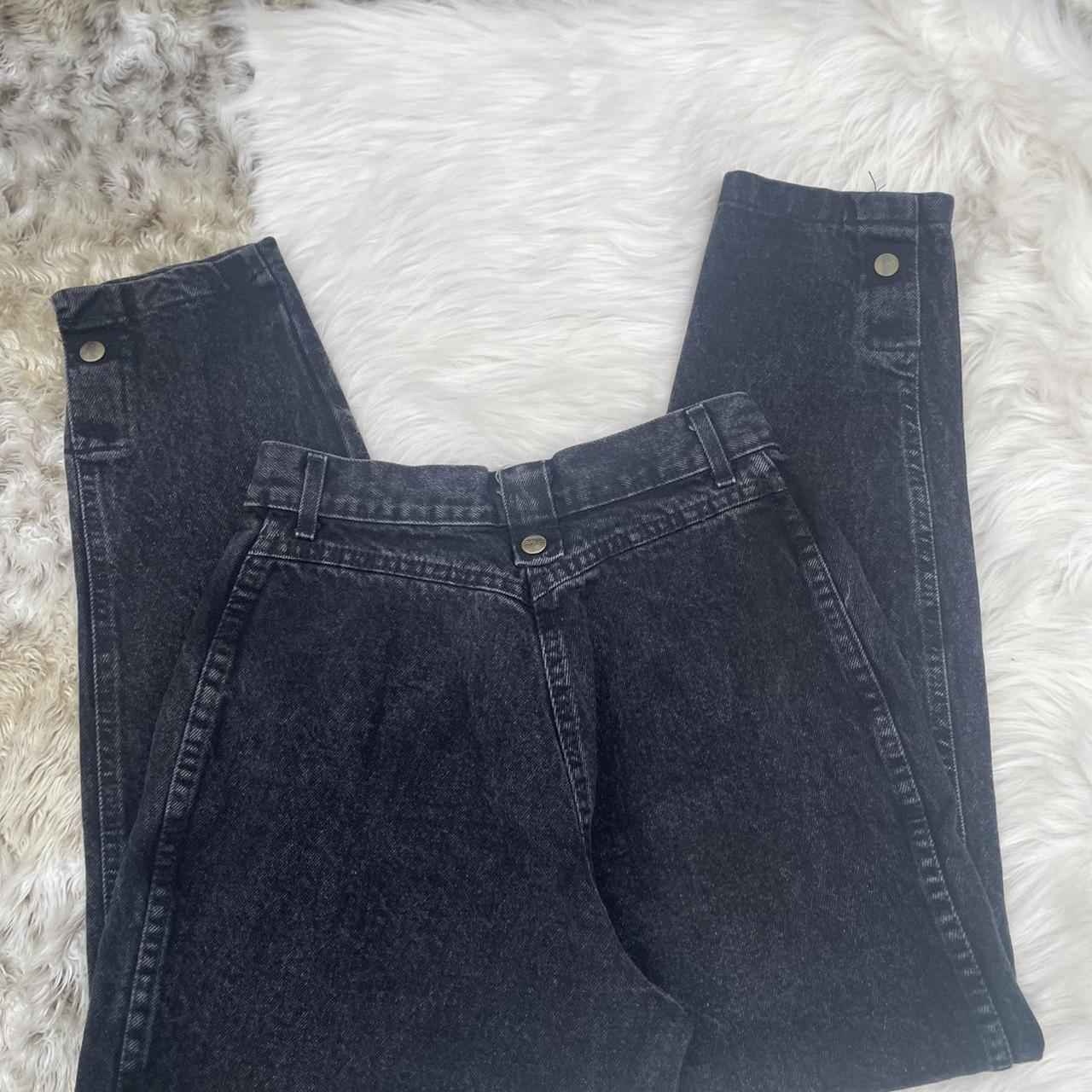 Chic Women's Jeans | Depop