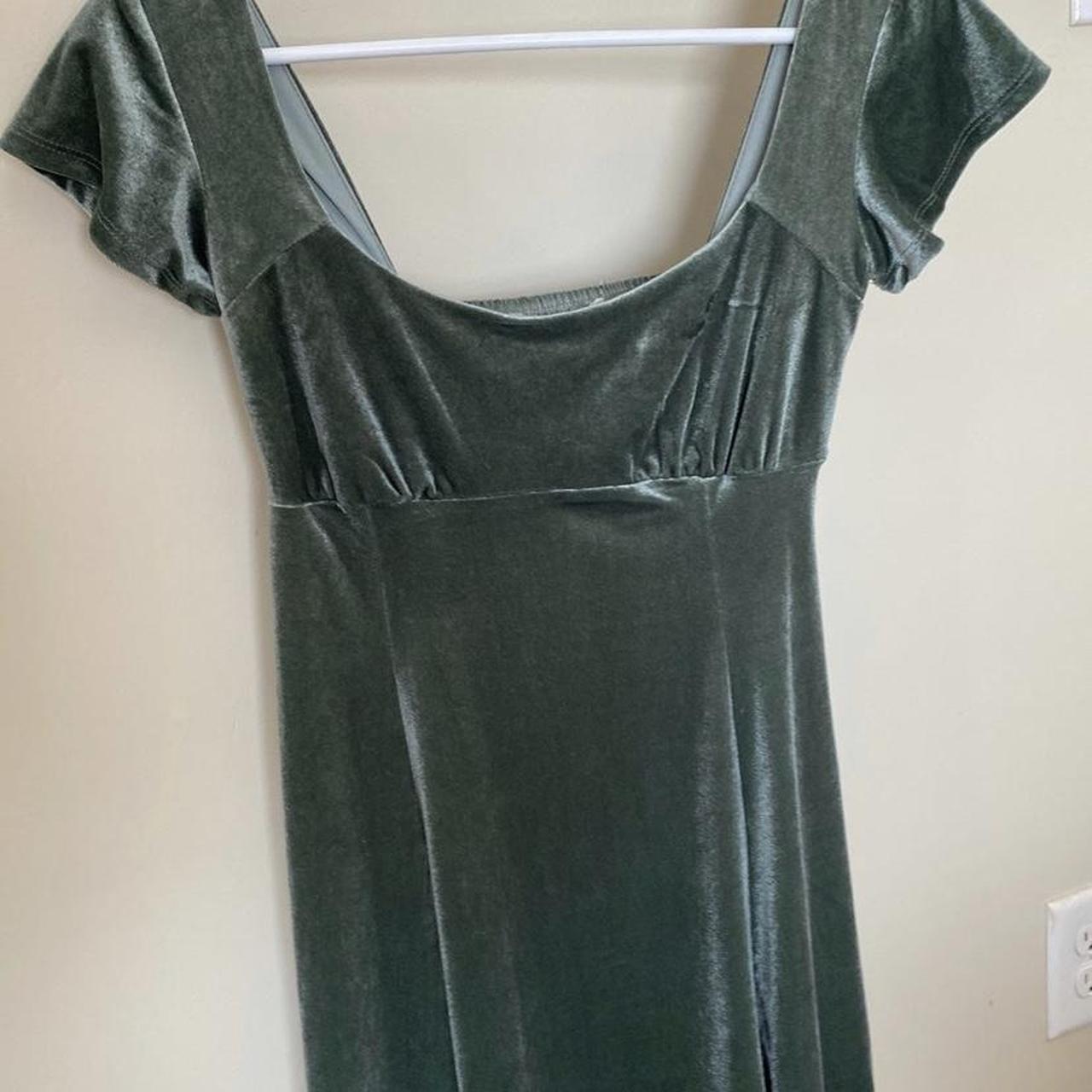 Purchased from Kohls, velvet green juniors dress... - Depop