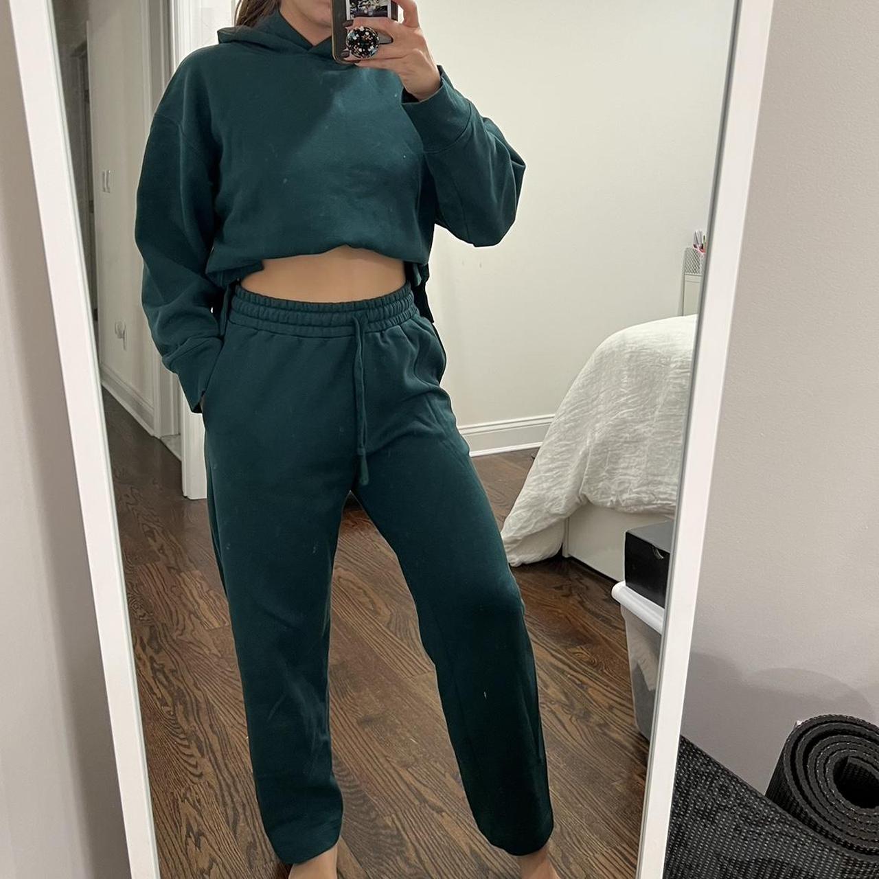 Zara sweat suit Whole set is for sale (sweatshirt... Depop