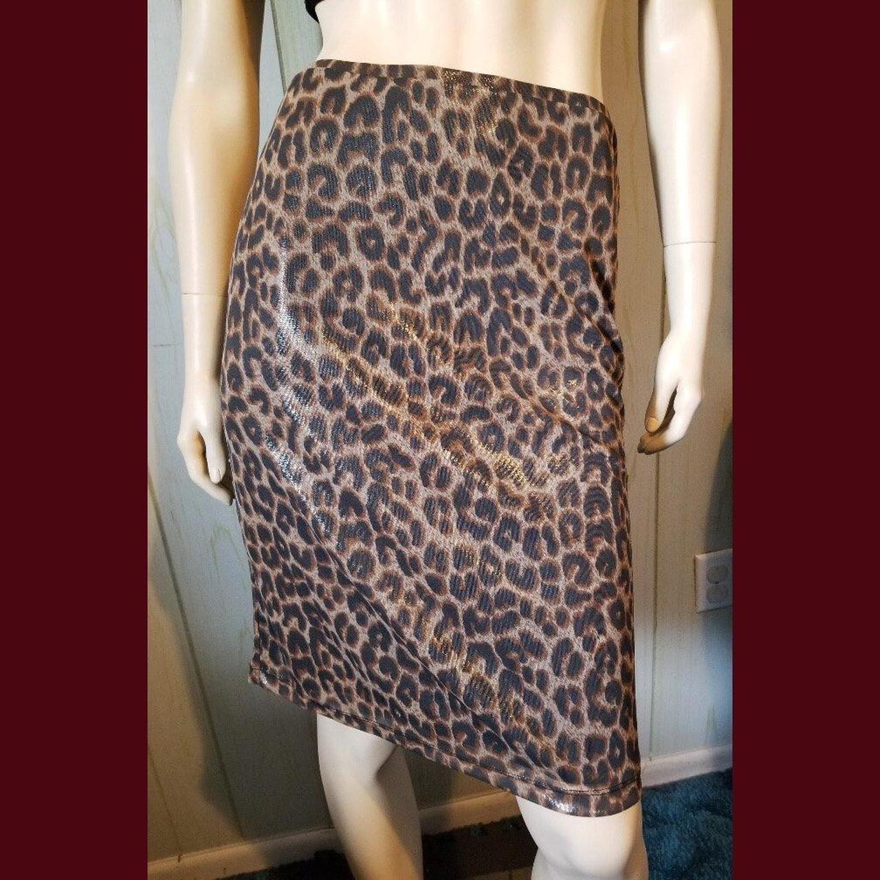 Leopard print outlet skirt express