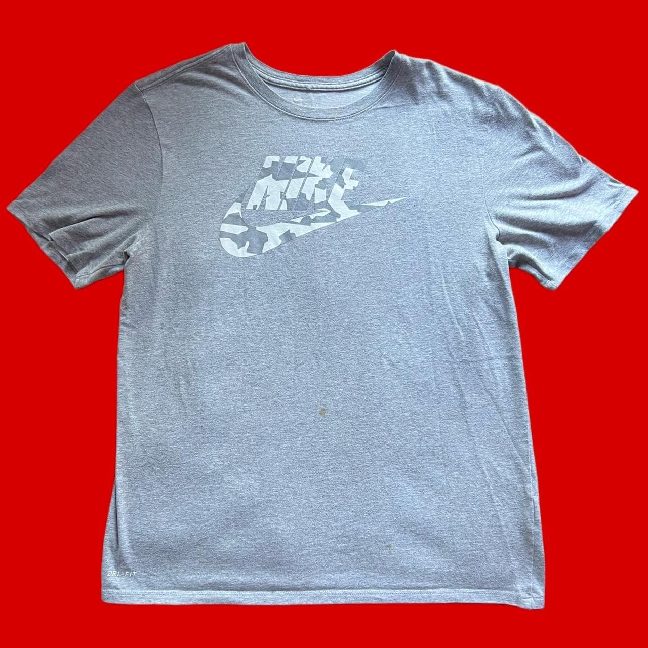 nike camo t shirt grey