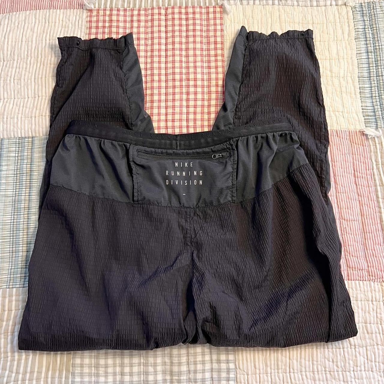 item listed by rockhellyea