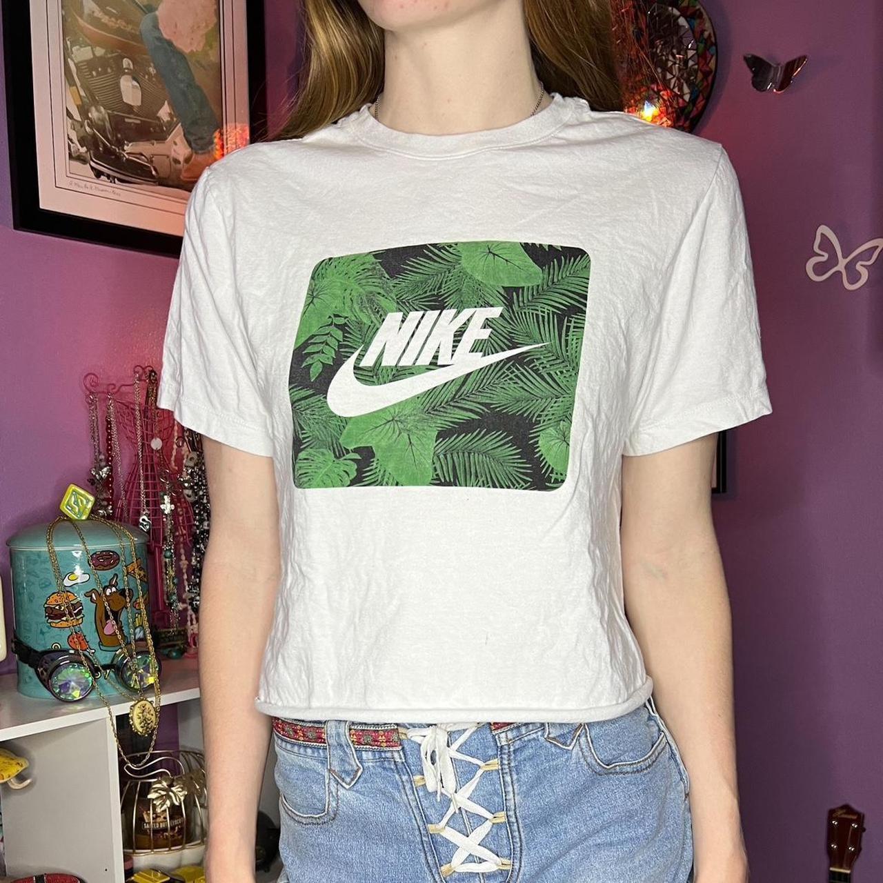 item listed by rockhellyea