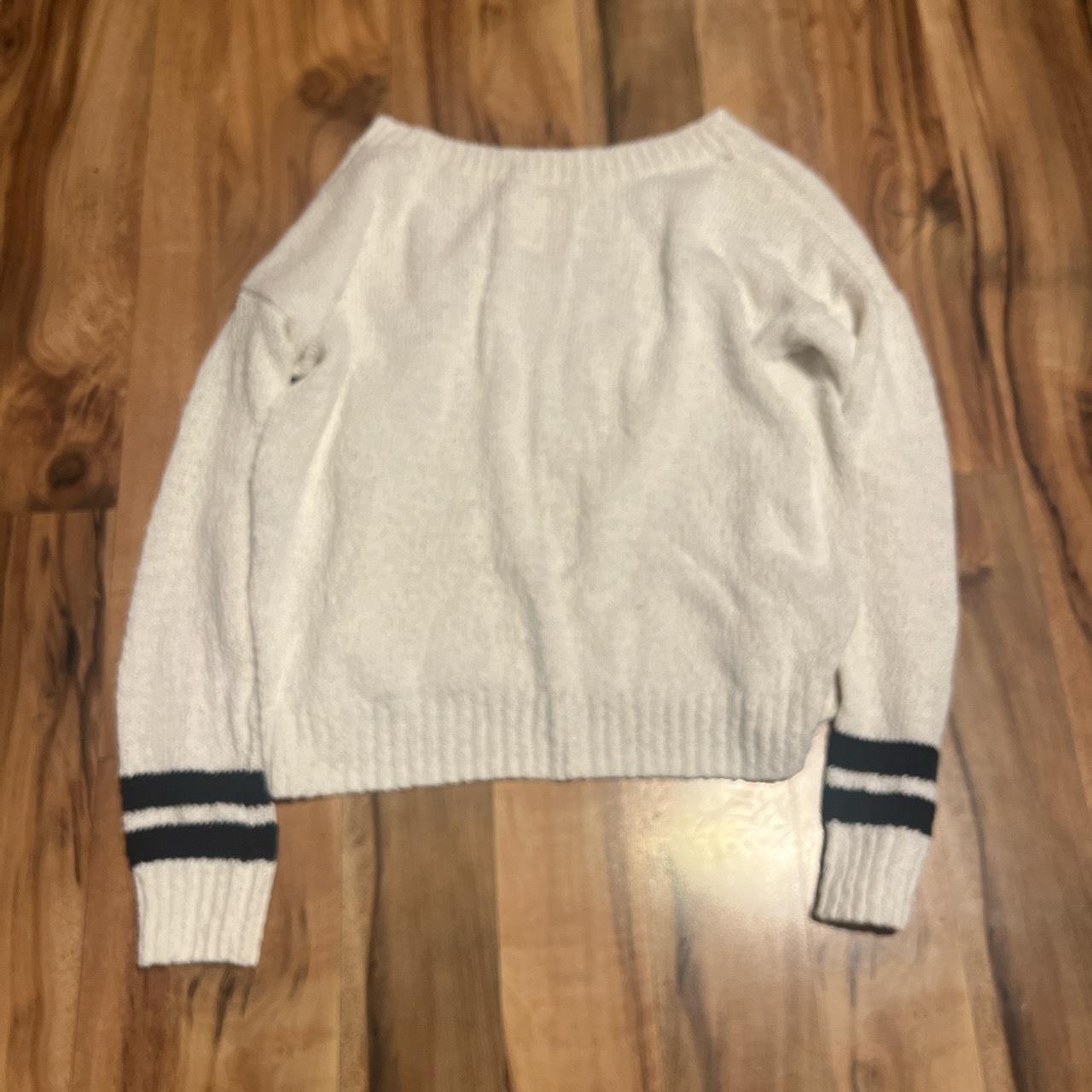 white sweater with blue stripes on sleeves great - Depop