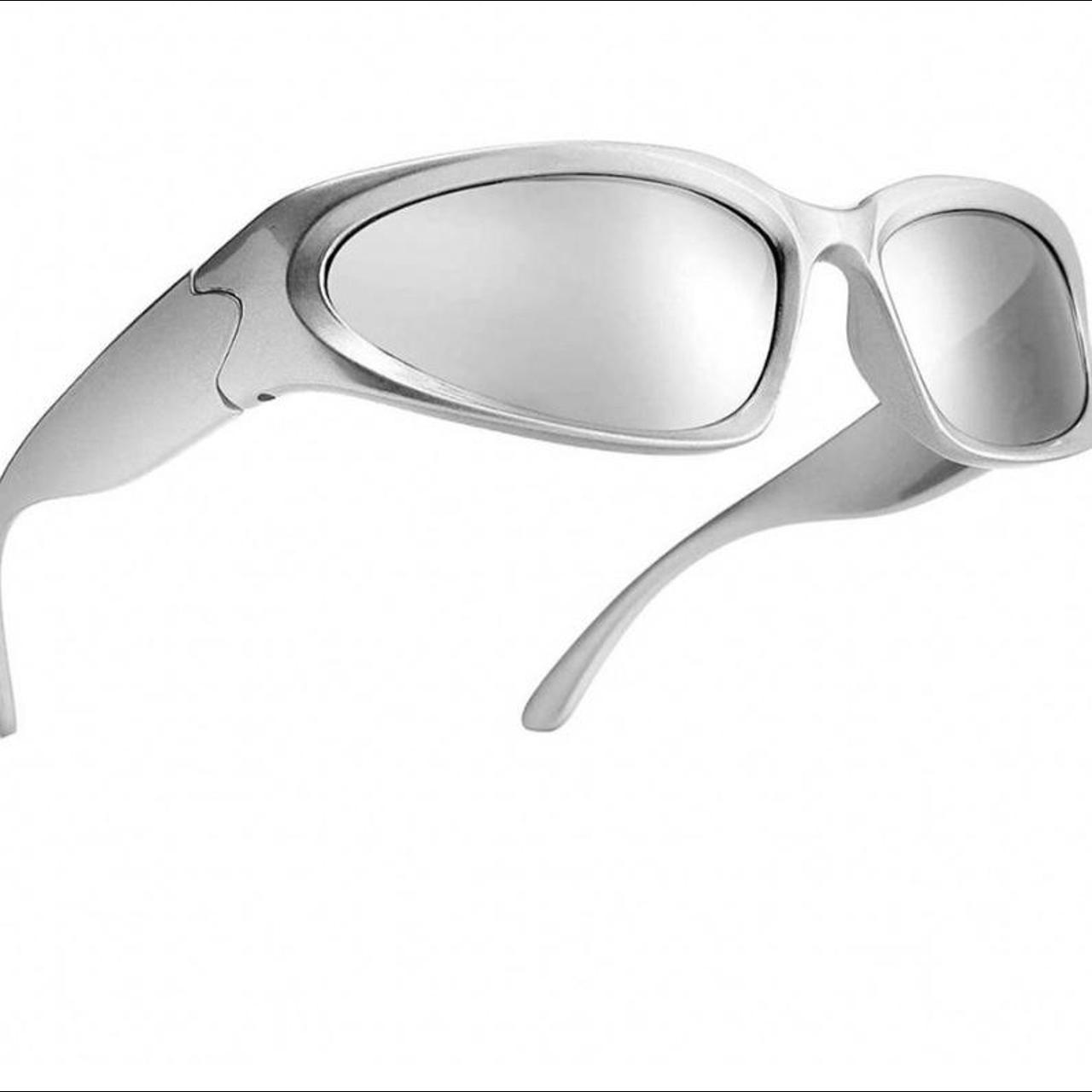 Silver wrap around polarised mirrored sunglasses.... Depop