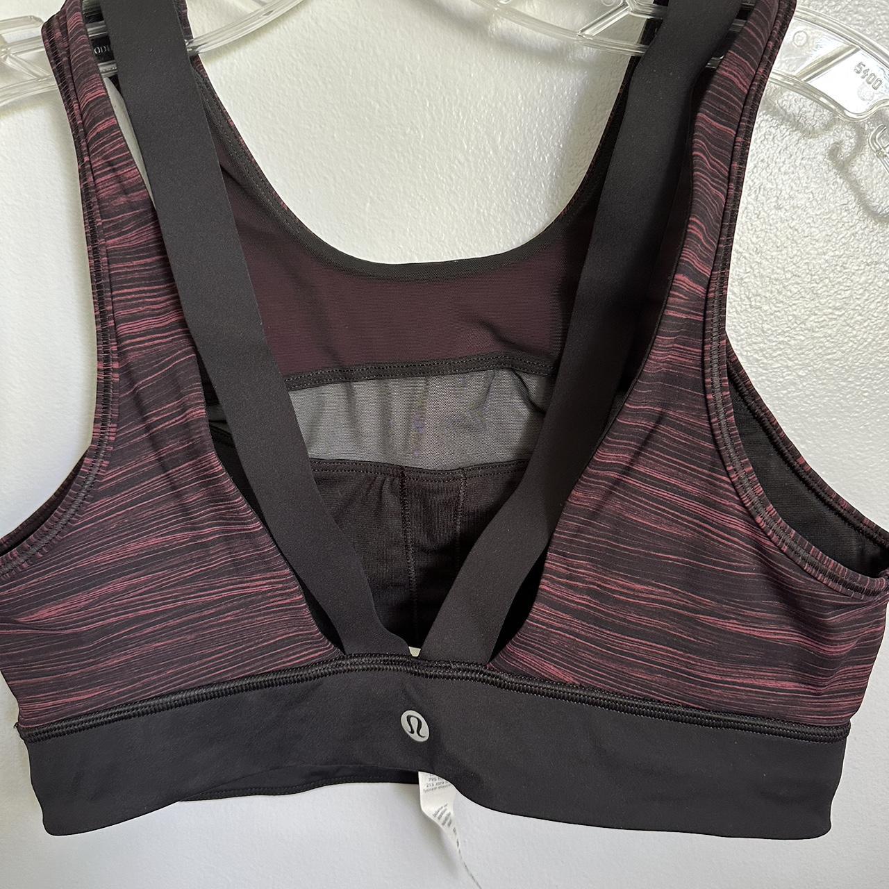 Lululemon sports bra size 8 83% polyester 17% lycra - Depop