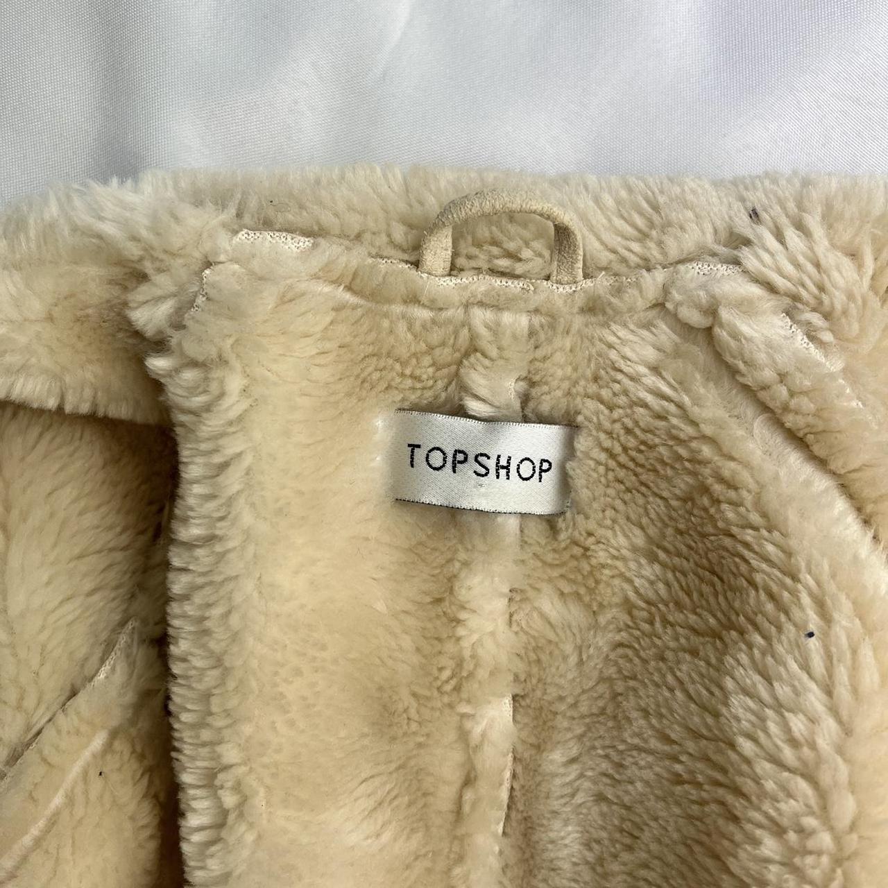 Women's Cream Jacket Depop