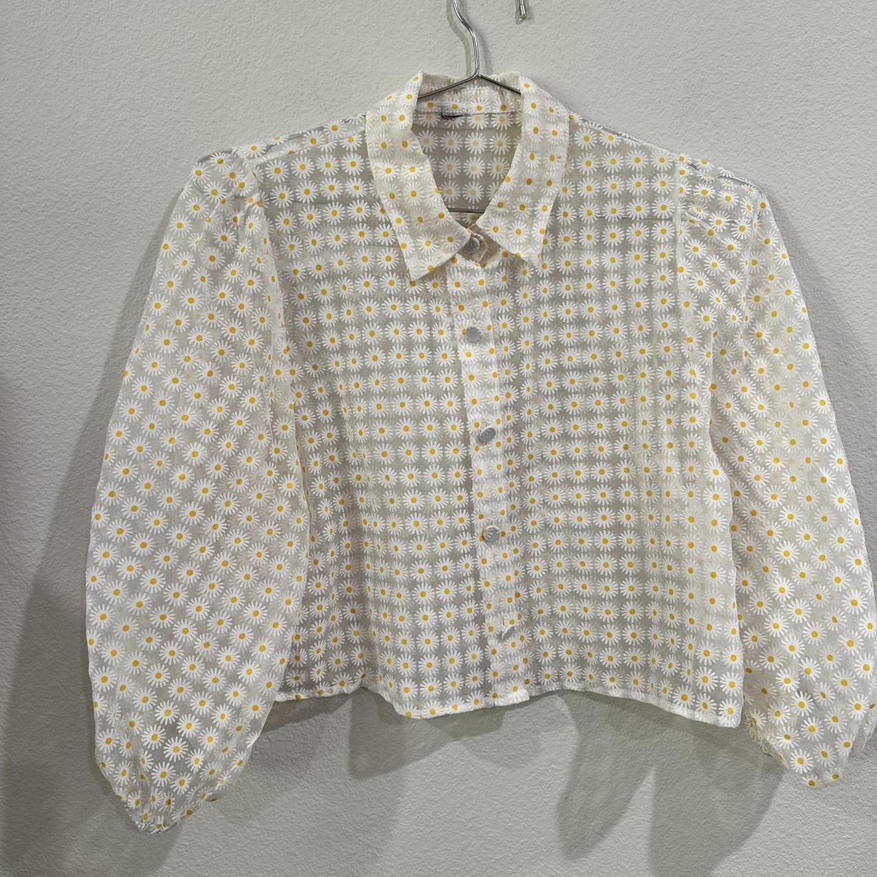 item listed by cloeyclothesy