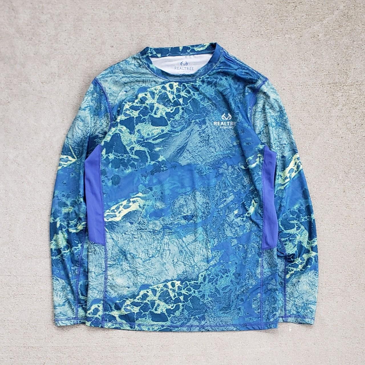 Real Tree Fishing long sleeve shirt in a all over - Depop