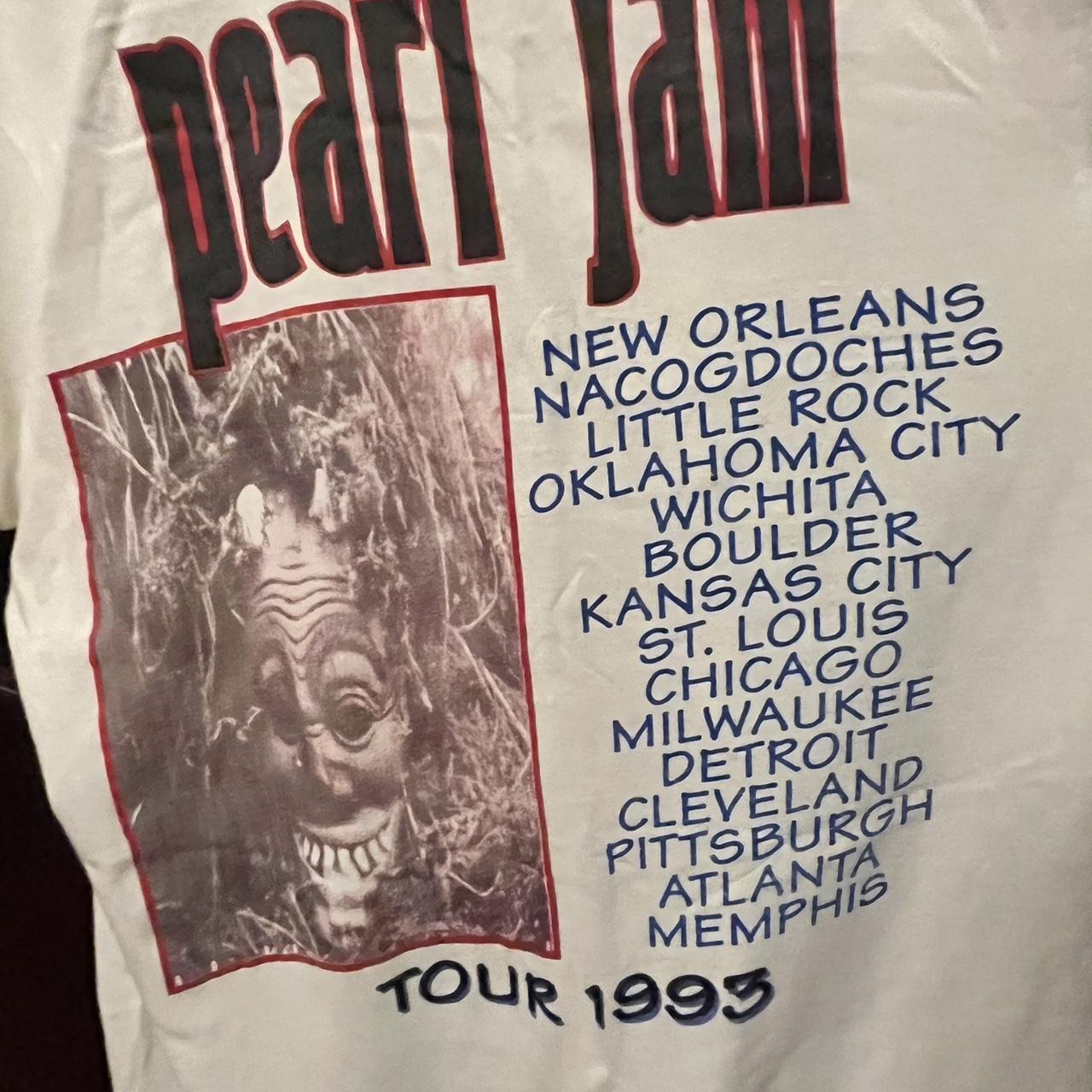 Pearl Jam 1993 1994 North American Tour T-shirt - Depop