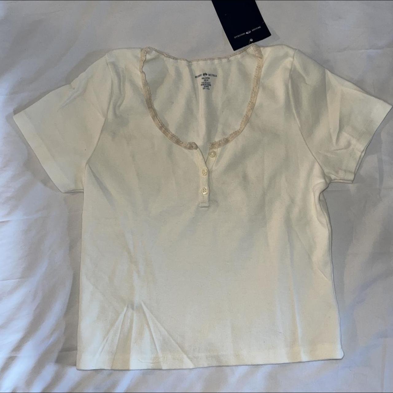 Brandy Melville zelly lace trim top nwt. Price firm.