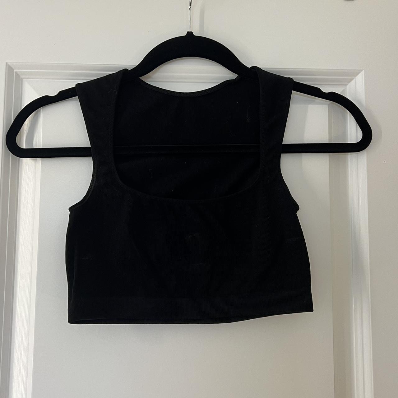 Urban Outfitters Women's Black Crop-top | Depop