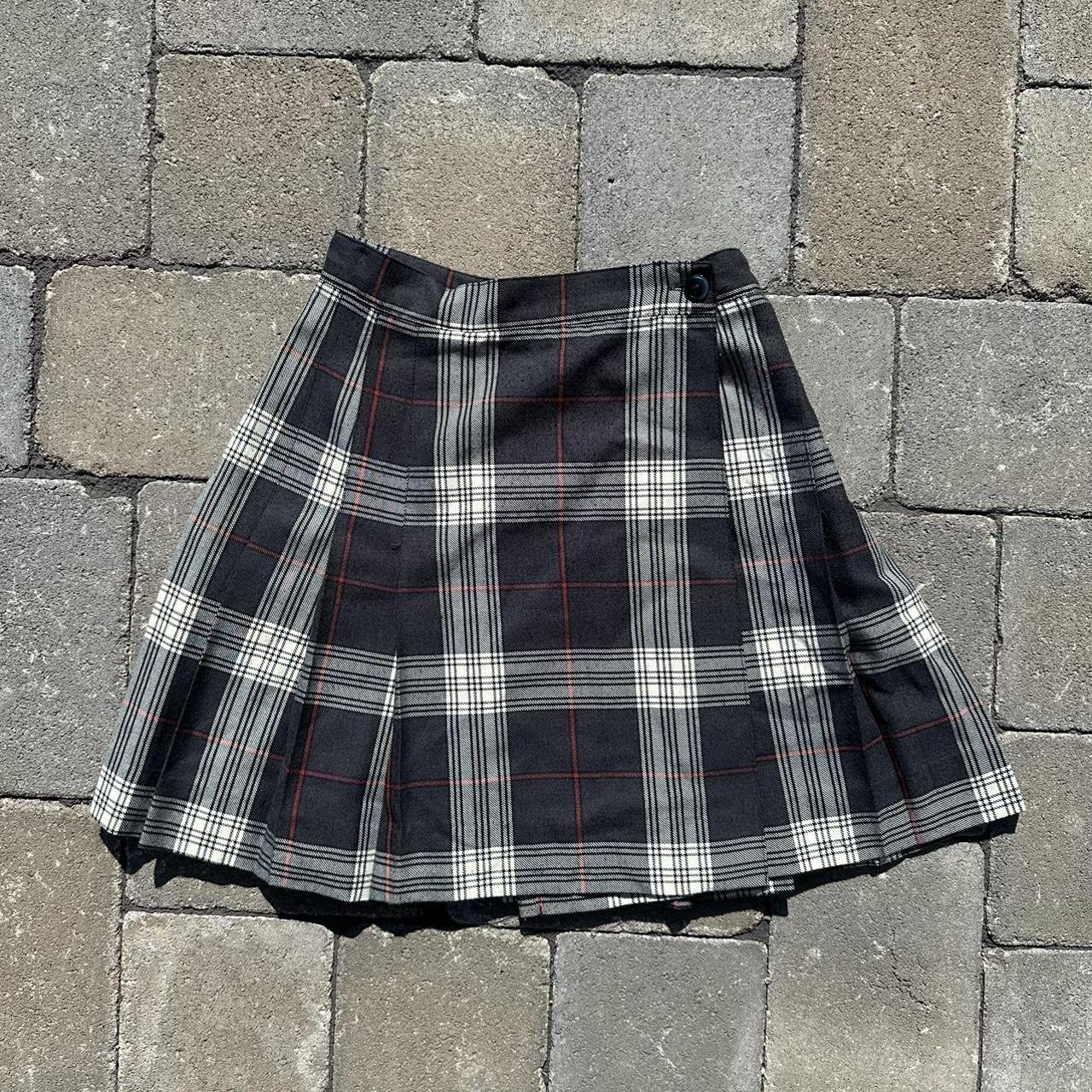 90s era Gap pleated skirt Brand: Gap Size: 4... - Depop