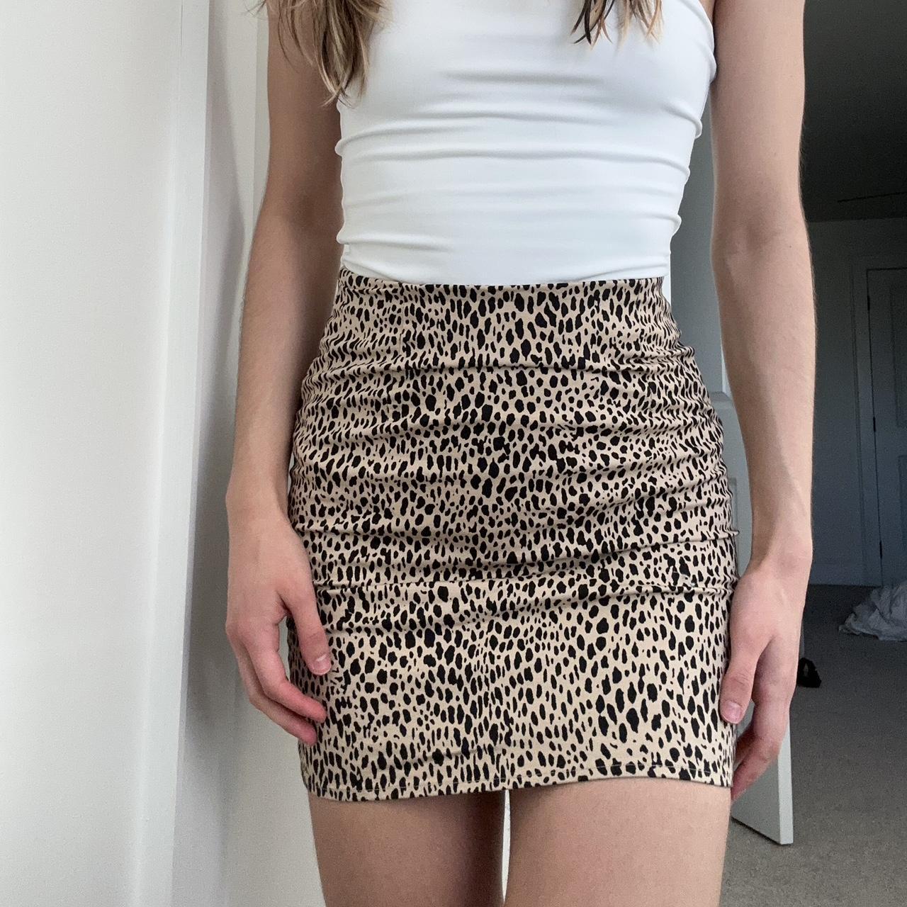 Cheetah print skirt brandy melville sale