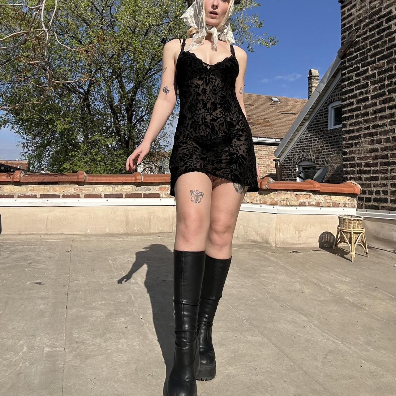 item listed by bloodviolet