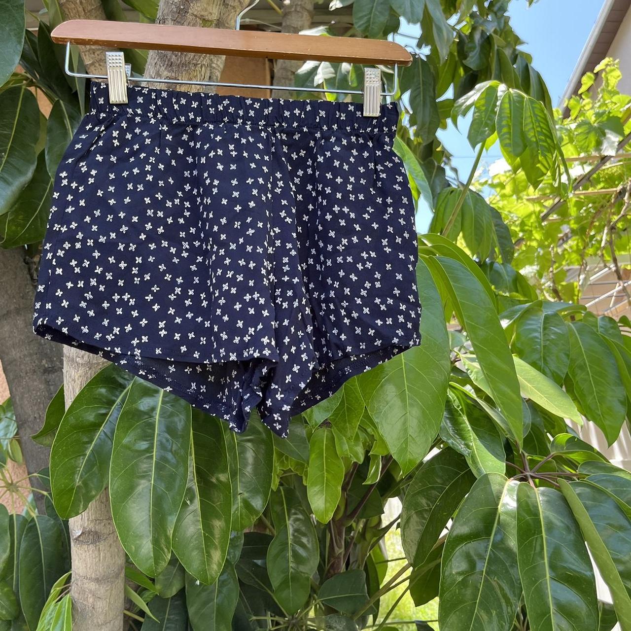 Paisley Print Swim Trunks Real nice navy blue - Depop