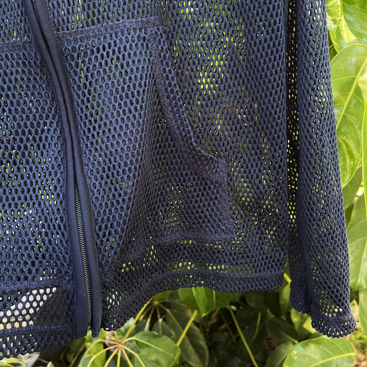 Catalina navy blue / mesh zipup! Super... Depop