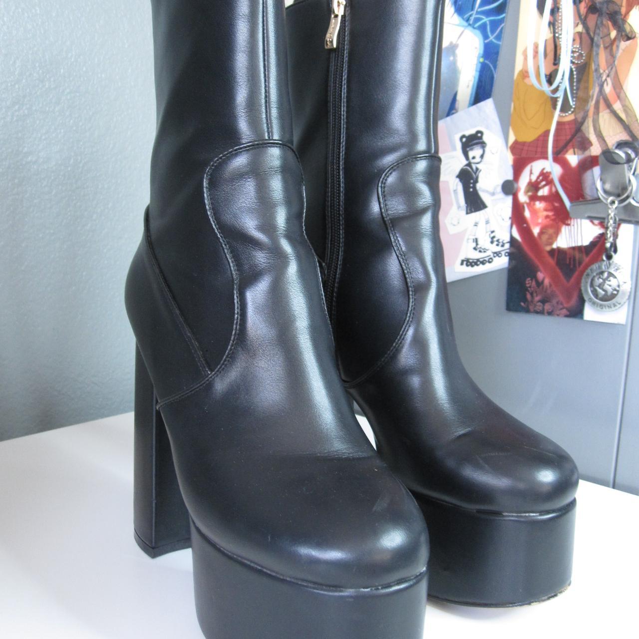 Lamoda Women's Black Boots | Depop