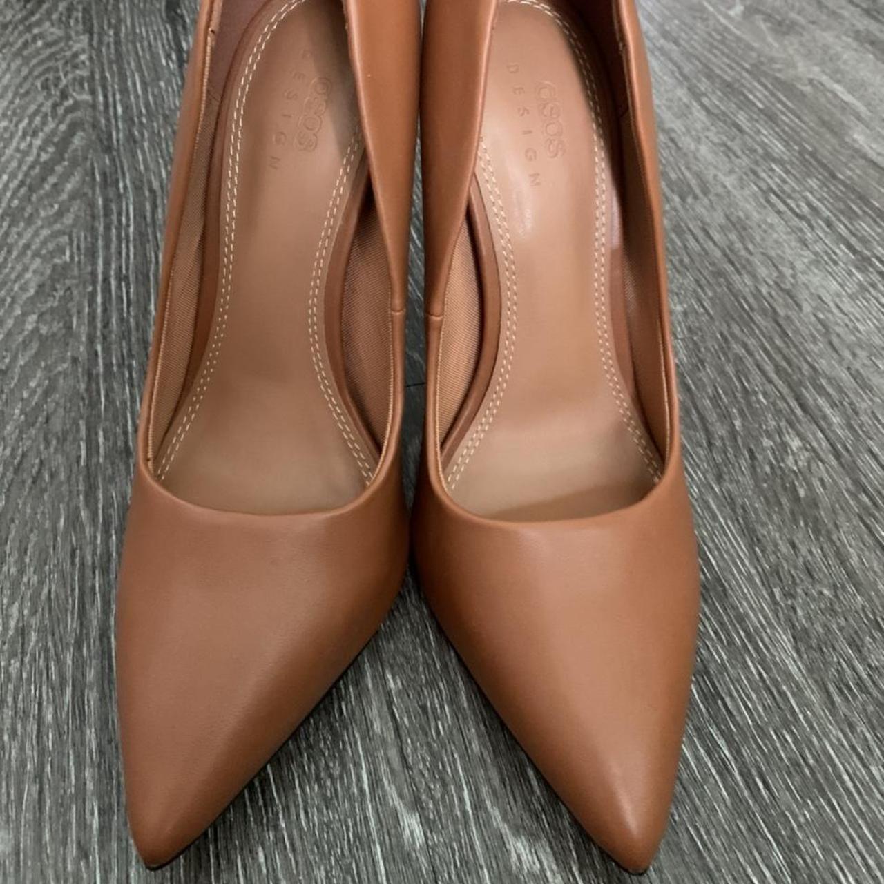 ASOS Women's Tan and Brown Courts (2)