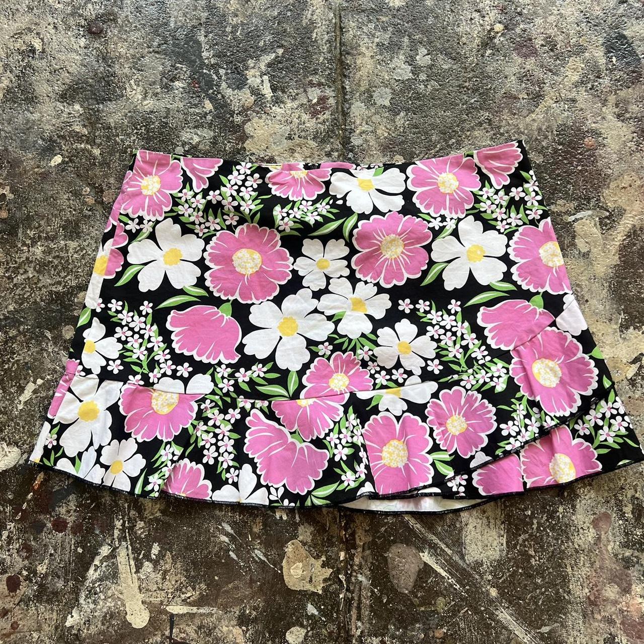 item listed by holaitslola13