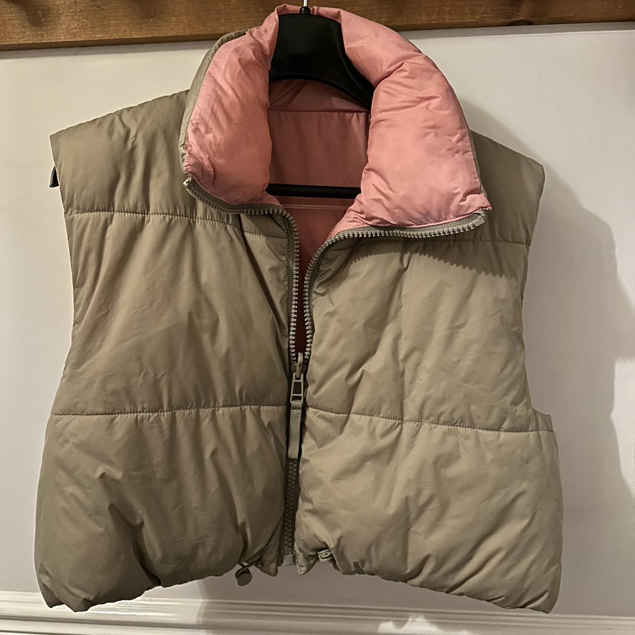 Zara Women's Pink and Cream Gilet Depop