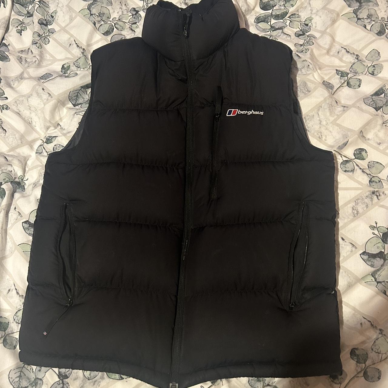 Black Berghaus Puffer Body Warmer   Gilet Very Good - Depop