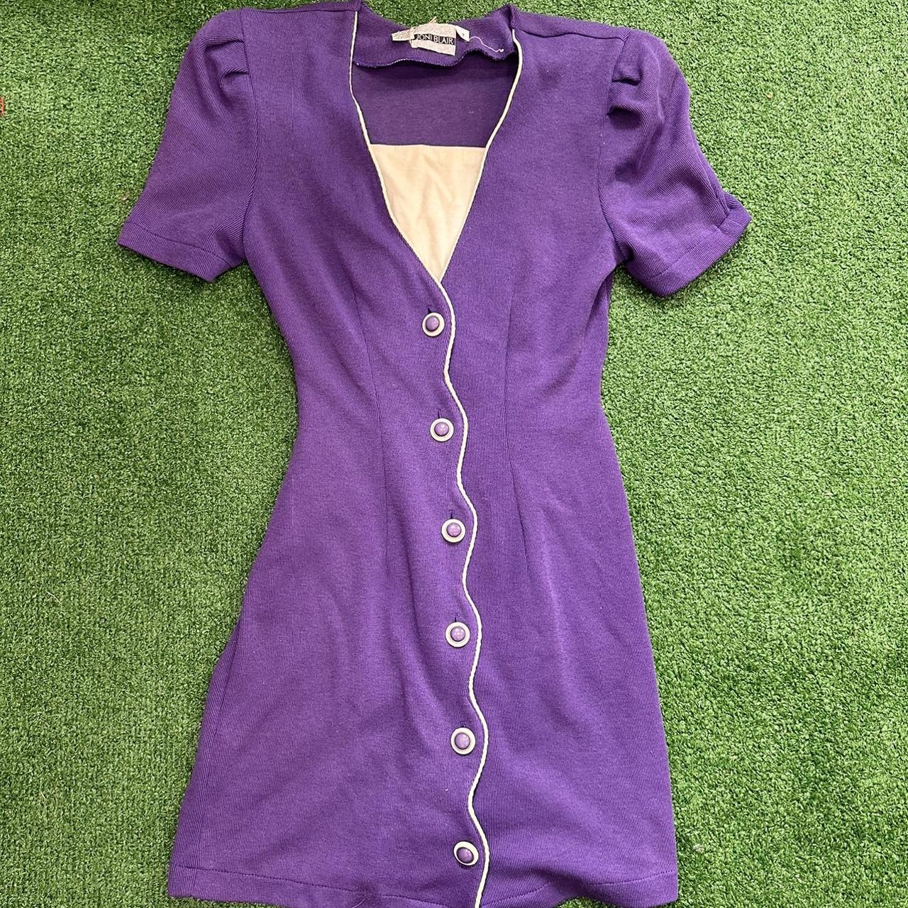 VINTAGE DRESS BRAND IS NOT RECLAIMED VINTAGE... Depop