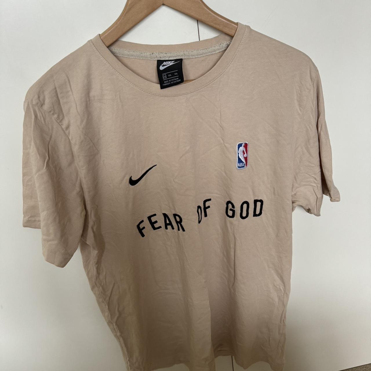 NIKE × fear of god nbaTシャツ