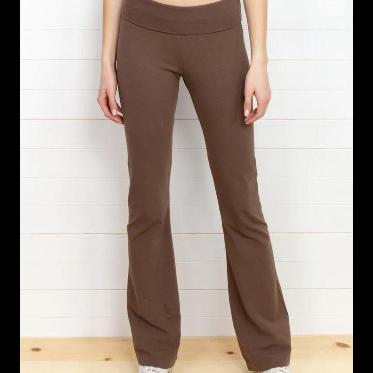 Brandy Melville Priscilla leggings in brown.... Depop