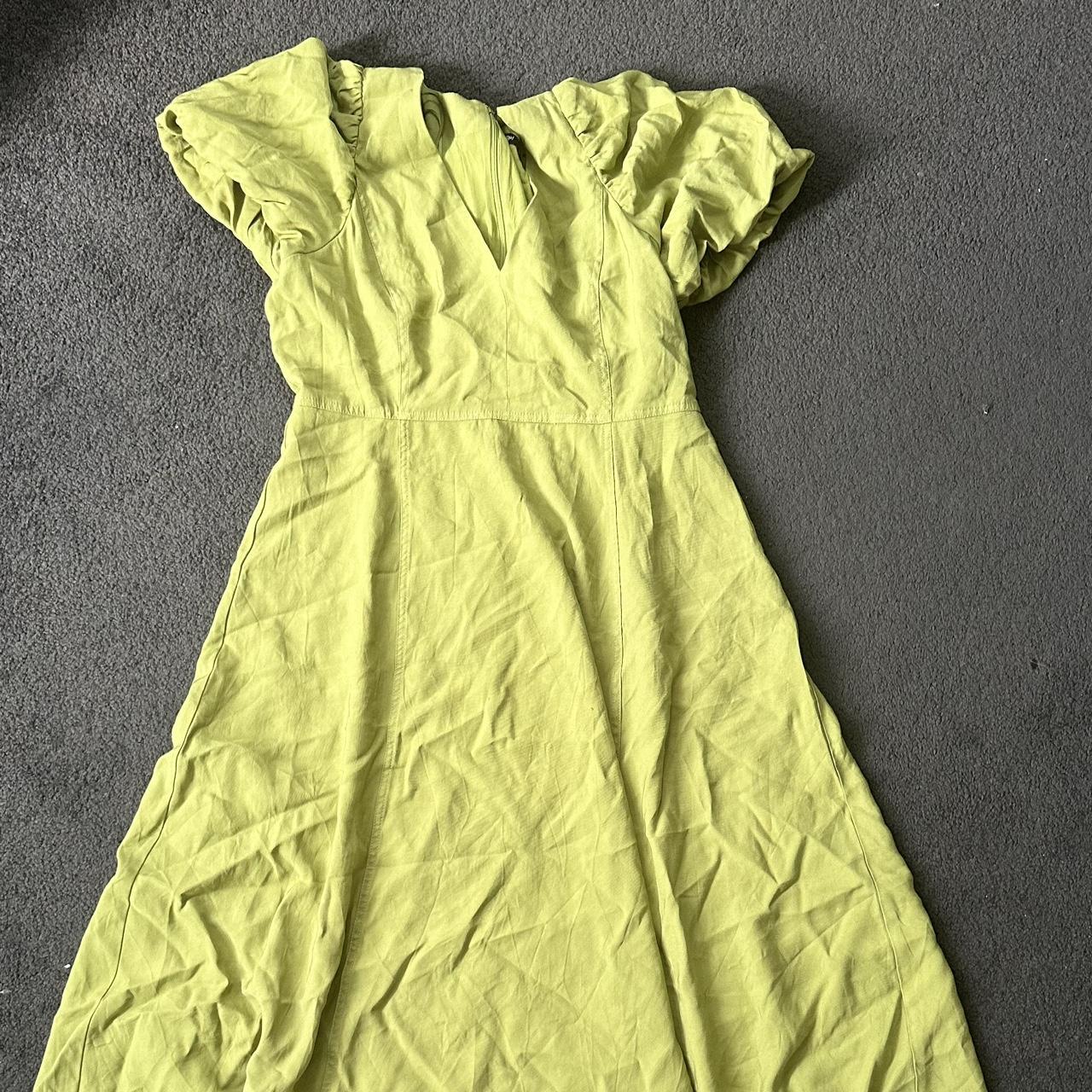 Sportsgirl green linen midi dress Size 16 Never worn Depop