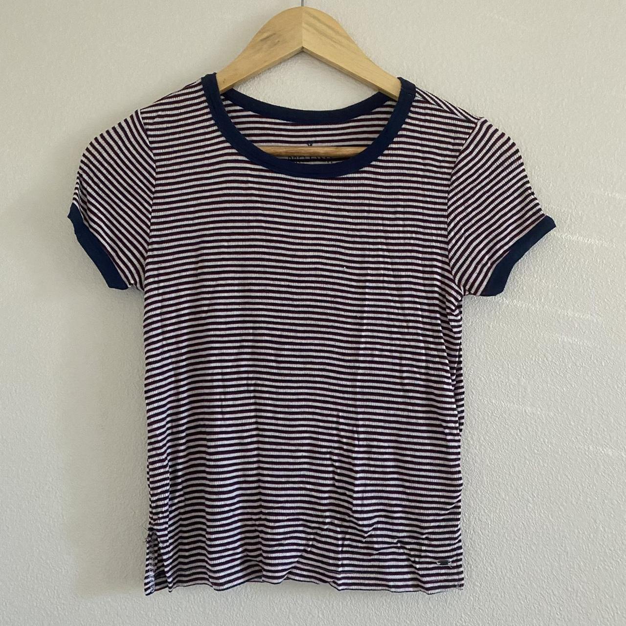 American Eagle baby tee. Size XS. - Depop