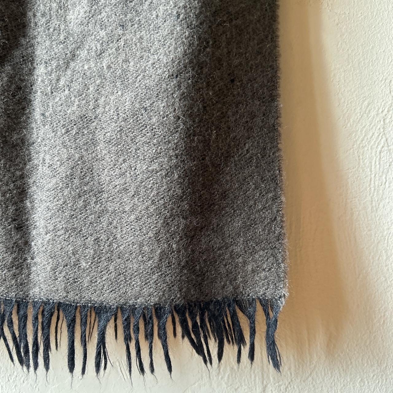 Men's Grey Scarfwraps Depop