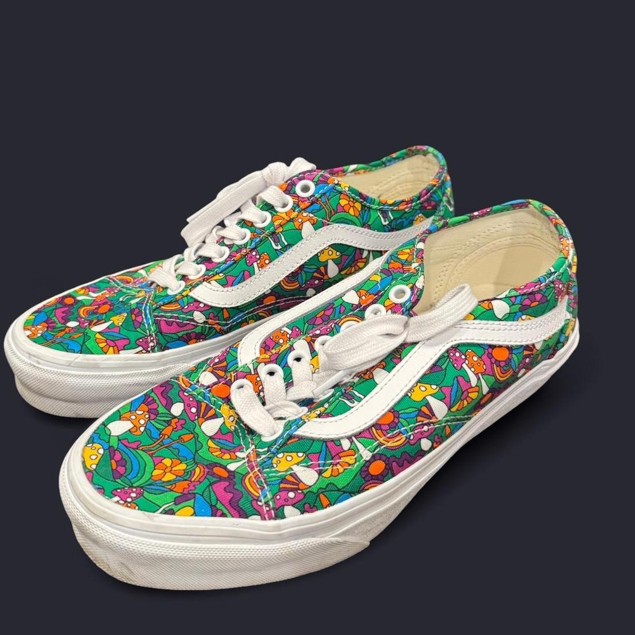 Vans Women's Sneakers Multi US – Psychedelic floral print