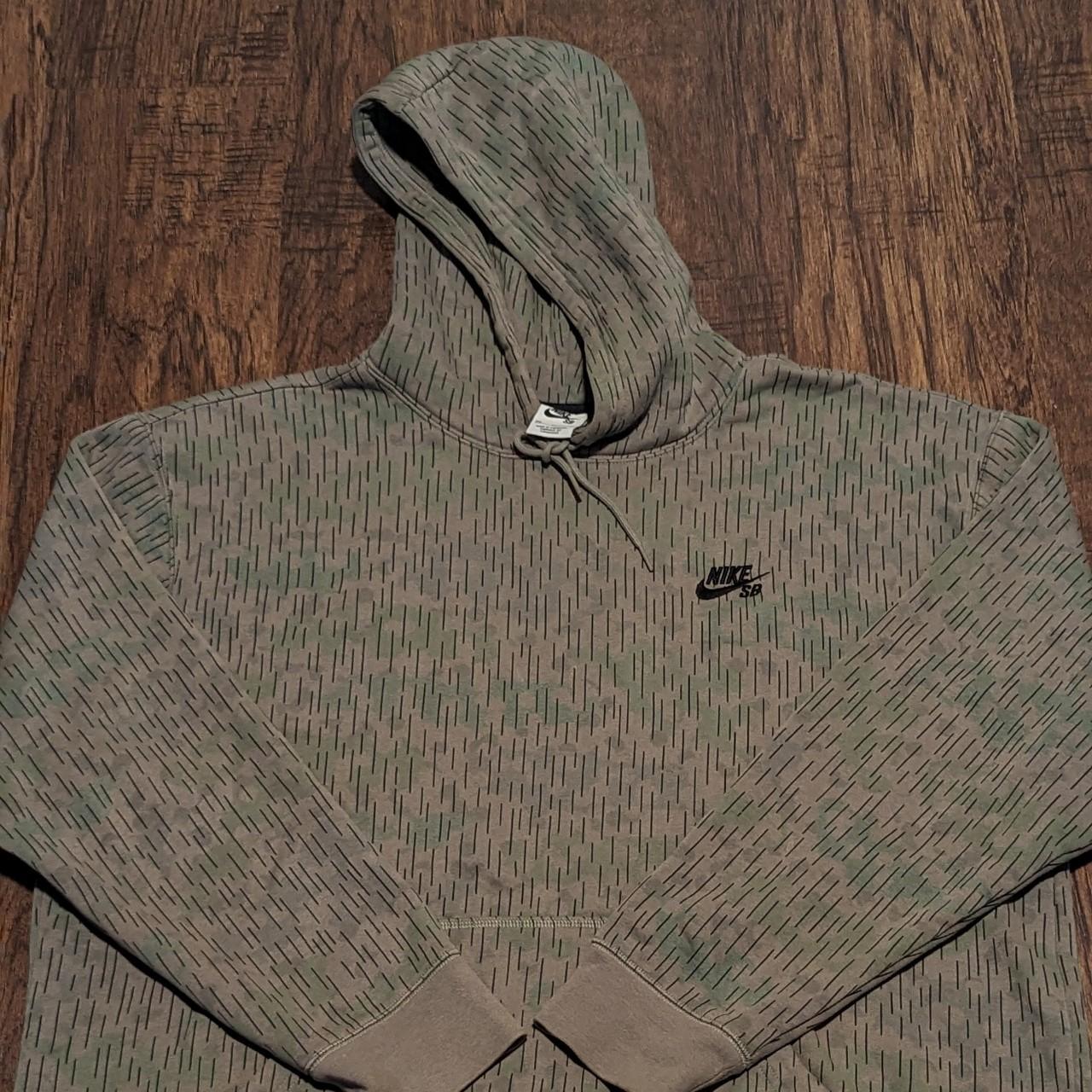 Nike SB camo patterned pullover hoodie in 2xl. New... Depop