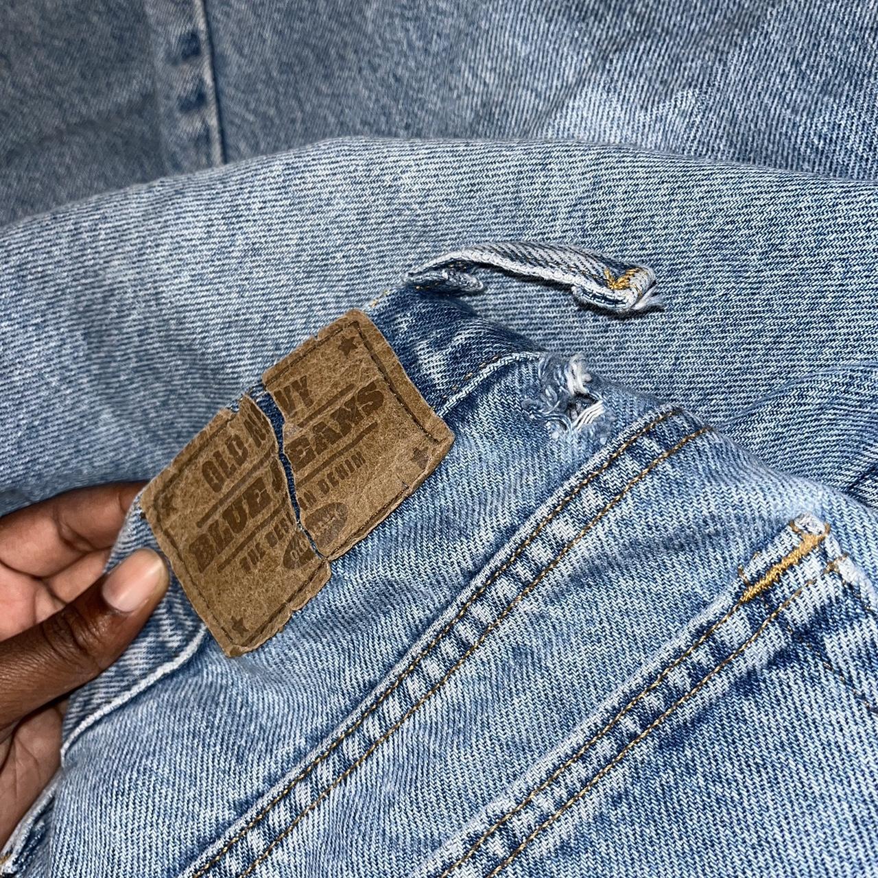 Old Navy blue jeans Some damage (pictured). Light... Depop